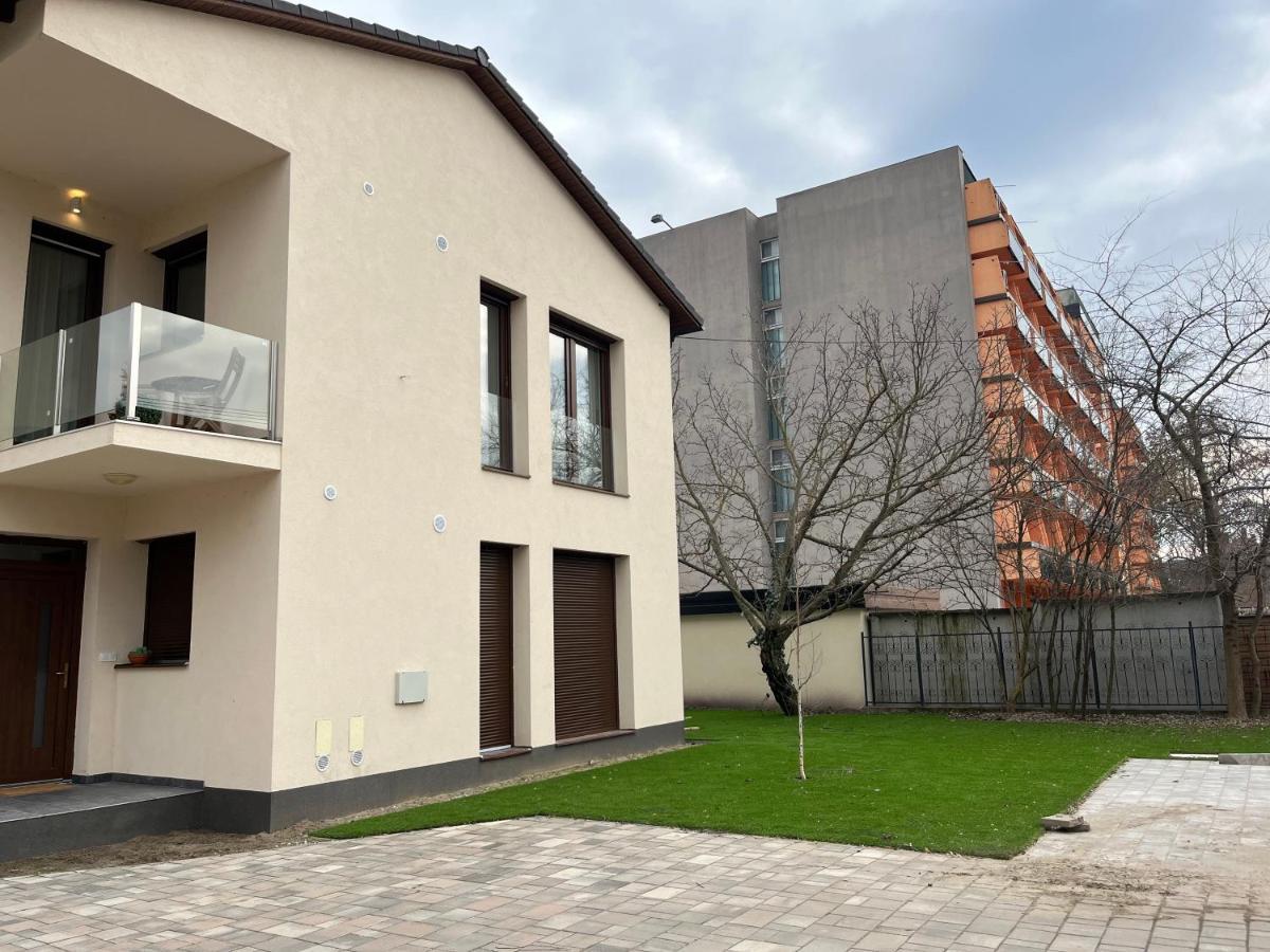 Nature In The City Upper Storey Bestern Szeged Esterno foto